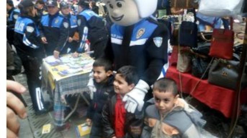 Polis Şahin Herkesin İlgi Odağı Oldu