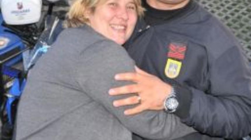 Jandarma&rsquo;ya Teşekk&uuml;r &Ouml;p&uuml;c&uuml;ğ&uuml;