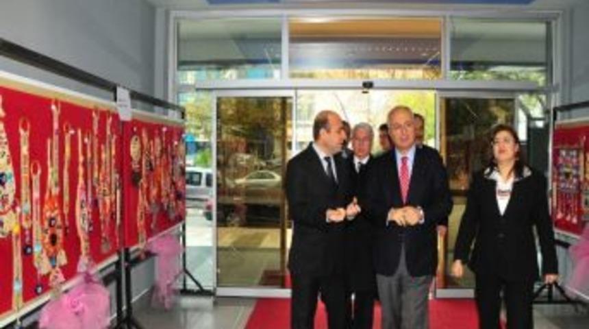 Manisa Kadın Koop Sergi A&ccedil;tı