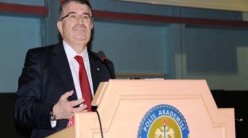 İ&ccedil;işleri Bakanı: &ldquo;hain Tuzaklar Var Bu &Uuml;lkeye Karşı&rdquo;