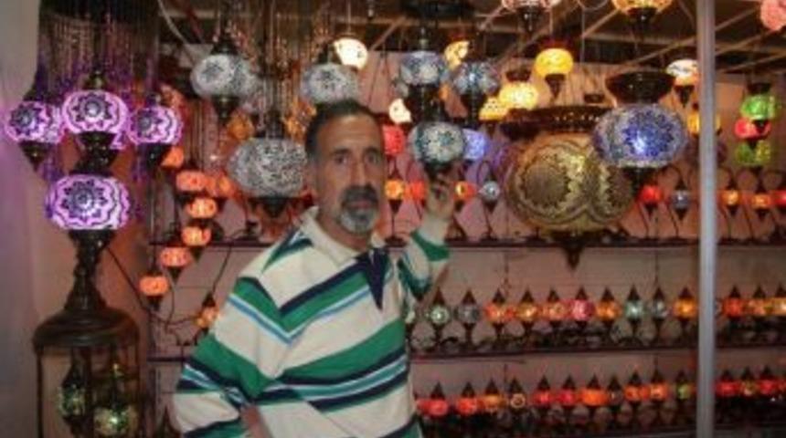 Yılbaşı &Ouml;ncesi Hediyelik Eşya Fuarına Yoğun İlgi