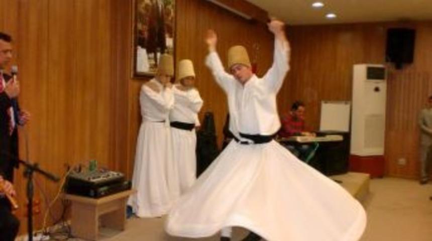 Sağlık-Sen İzmir Şubesi Mevlana'yı Andı