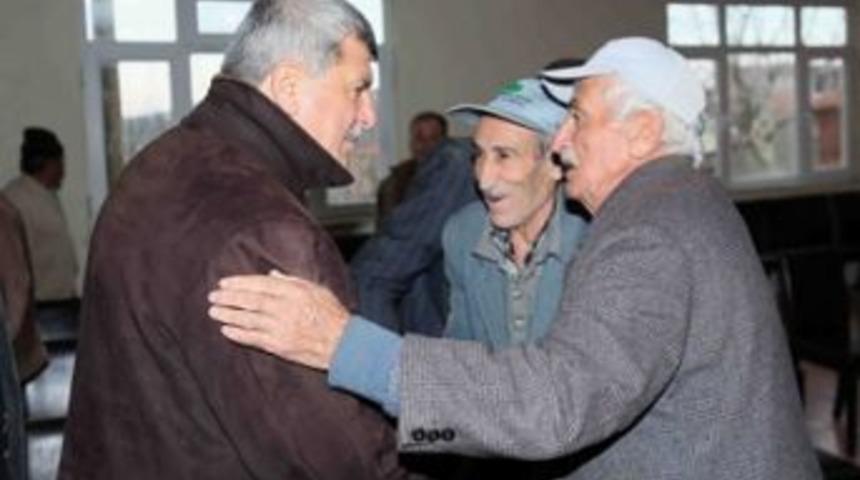 &ldquo;K&ouml;y&uuml;n ve k&ouml;yl&uuml;n&uuml;n hizmetk&acirc;rıyız&rdquo;