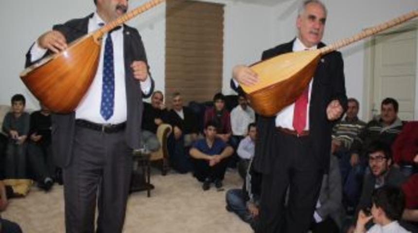 Aşıklar S&ouml;yledi, Iş Adamları Dinledi