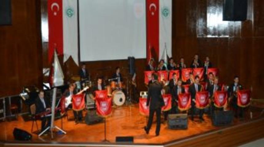 T&uuml;rkay&rsquo;dan Muhteşem Konser