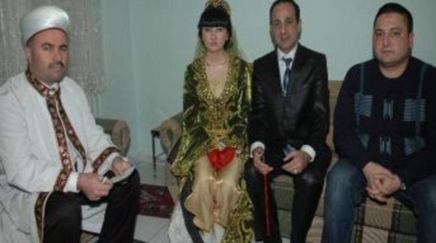 Kazak Gelin, Dini Nikah İ&ccedil;in T&uuml;rkiye&rsquo;yi Se&ccedil;ti