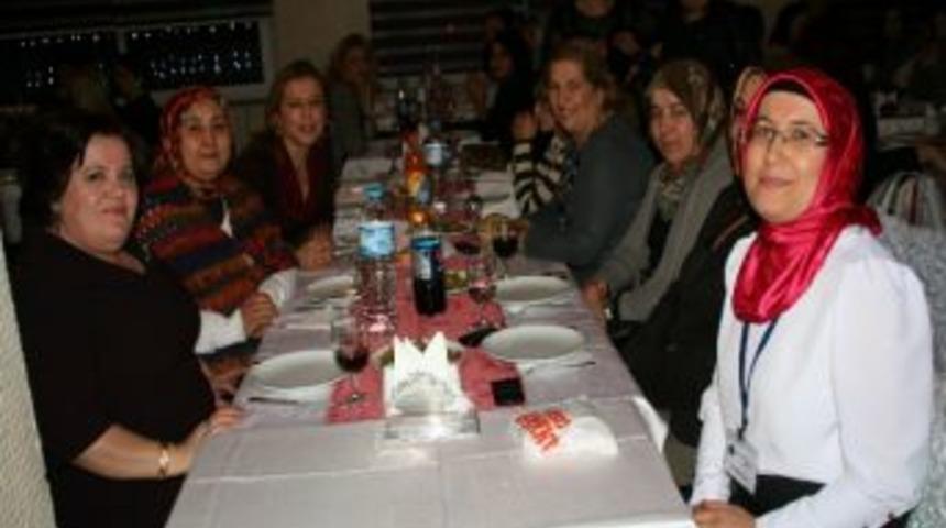 Devrekli Hanımlar Cengizhan Ve Yağmur Ekibi İle Eğlendiler