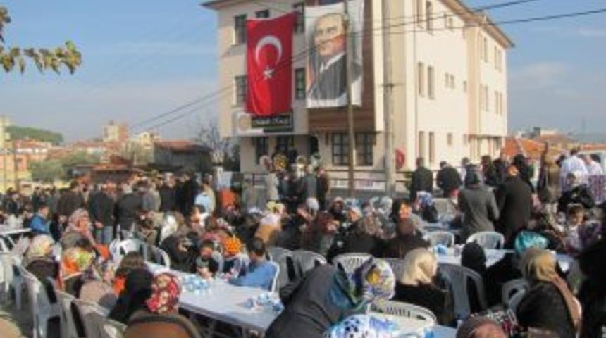 HEGDER Akhisar'da Okuma Salonu A&ccedil;tı