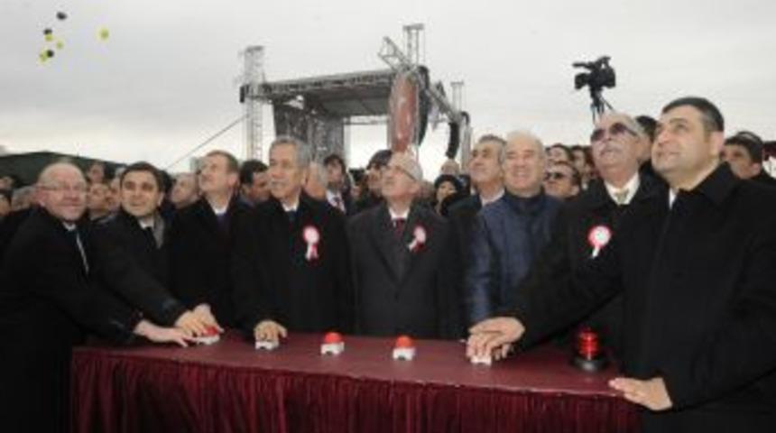 &Ccedil;OM&Uuml; İlahiyat Fak&uuml;ltesi'nin Temeli Atıldı