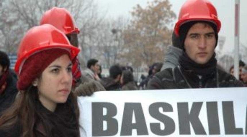 G&ouml;zaltına Alınan Odt&uuml;&rsquo;l&uuml; &Ouml;ğrenciler Ankara Adliyesi&rsquo;nde