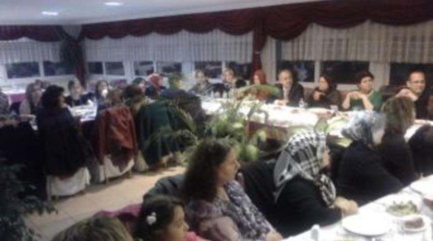 Soma &Ouml;zel Vefa Hastanesi, Ebeleri Buluşturdu