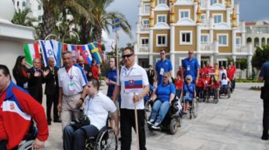 '&Ccedil;olaklı'da Engelli Turistler Hi&ccedil; Bir Engele Takılmadan Tatil Yapıyor'