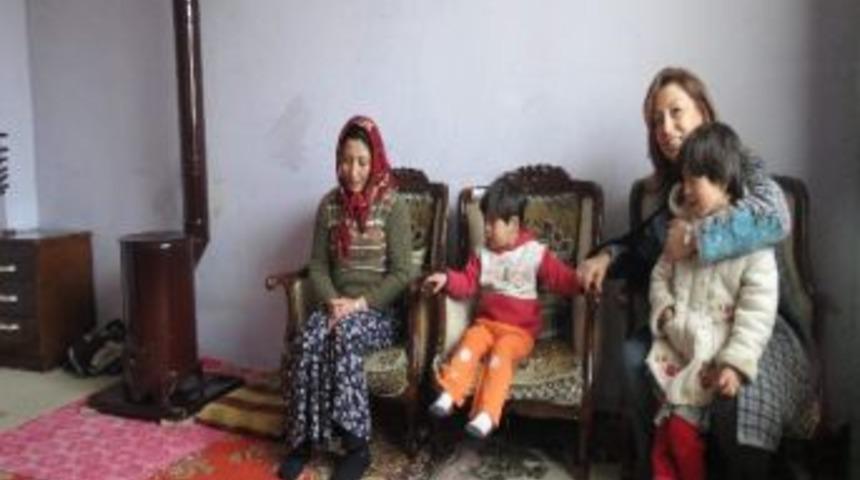 Milletvekili &Ccedil;alık'tan M&uuml;lteci Afgan Aileye Ziyaret