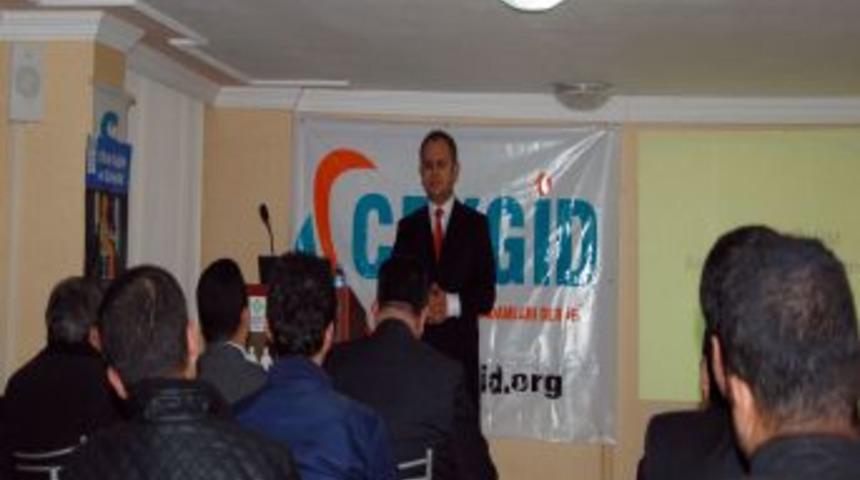 Ceyhan'da Iş Kanununun Etkileri Iş Verene Anlatıldı