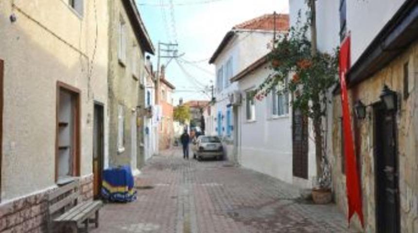 Sığacık&rsquo;a B&uuml;y&uuml;kşehir Belediyesi&rsquo;nden Sıcak Bir Dokunuş