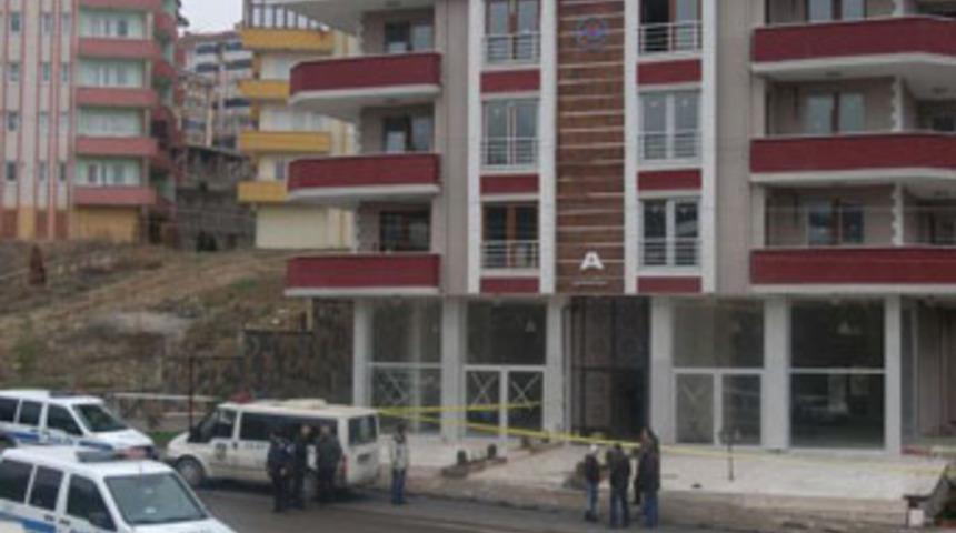 Doktor 3'&uuml;nc&uuml; kattan atladı