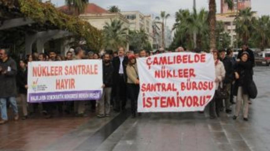 N&uuml;kleer Karşıtlarından B&uuml;ro N&ouml;beti