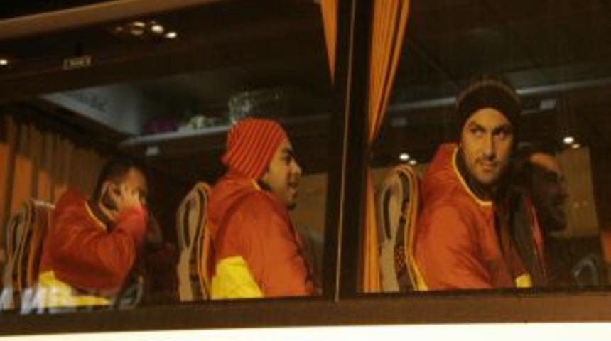 Galatasaray, Trabzon'a Geldi