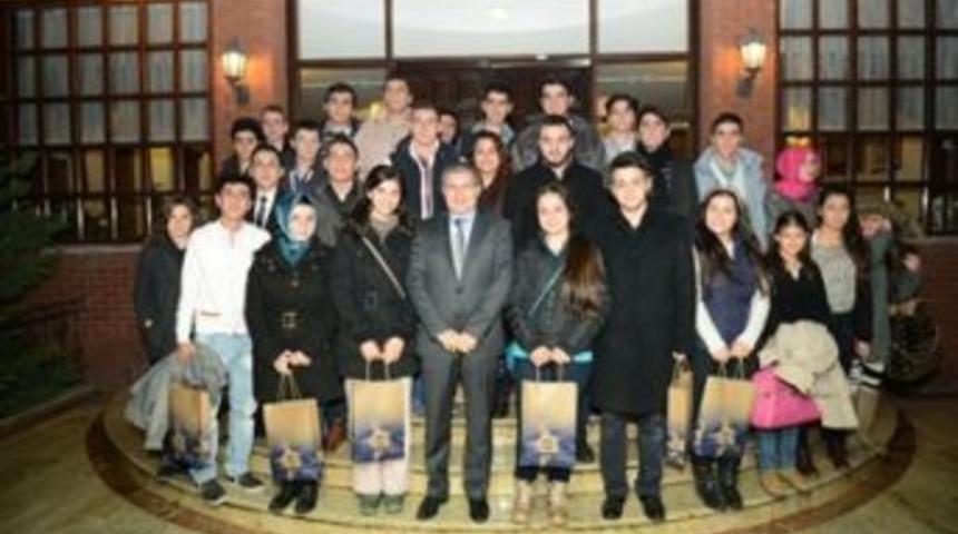 Başkan Şahin, başkan &ouml;ğrencilerle buluştu