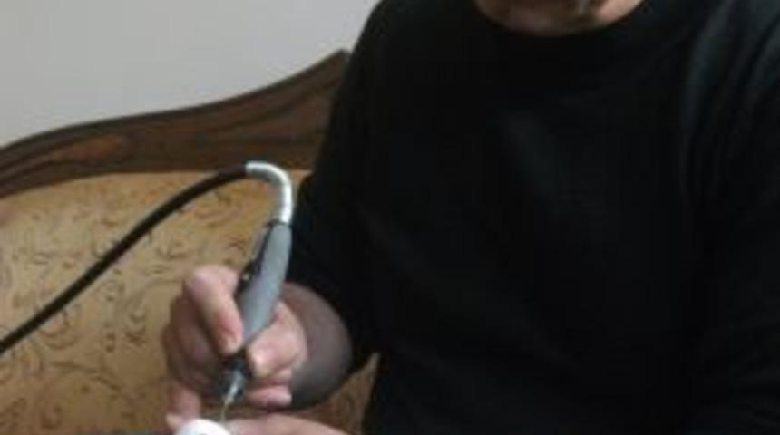 Yumurtadan Sanat Eseri Yapıyor