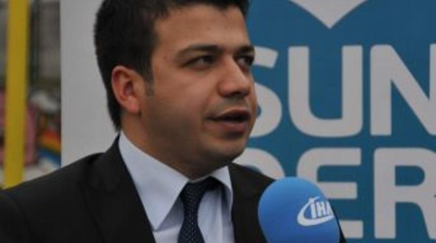 Gazeteci-yazar Arat, Sunder &Uuml;yelerine 'y&ouml;netimin Geleceği&rsquo;ni Anlattı