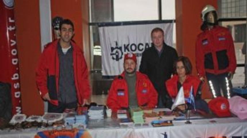 İtfaiye G&ouml;n&uuml;l&uuml;leri Kocaeli &Uuml;niversitesinde Stant A&ccedil;tı