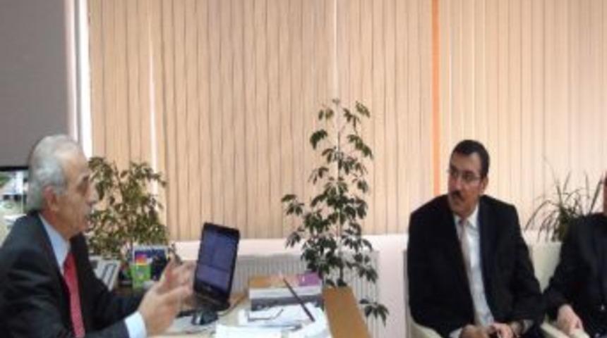 Ak Parti&rsquo;den Vakıflar Malatya B&ouml;lge M&uuml;d&uuml;rl&uuml;ğ&uuml;&rsquo;ne Ziyaret