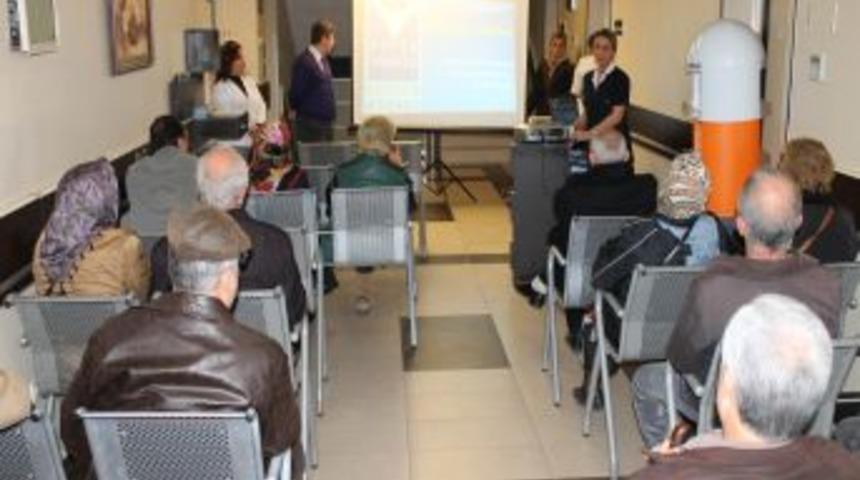 B&uuml;y&uuml;k Anadolu Hastanesi'nde 'Diyabet Ve Diyabette Beslenme' Semineri Verildi