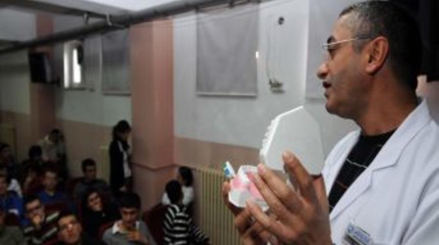 Engelli &Ouml;ğrenciler Diş Taramasından Ge&ccedil;irildi