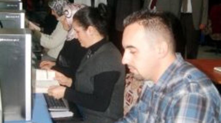 Burhaniye&rsquo;de Hızlı Klavye Kullanım Kursları