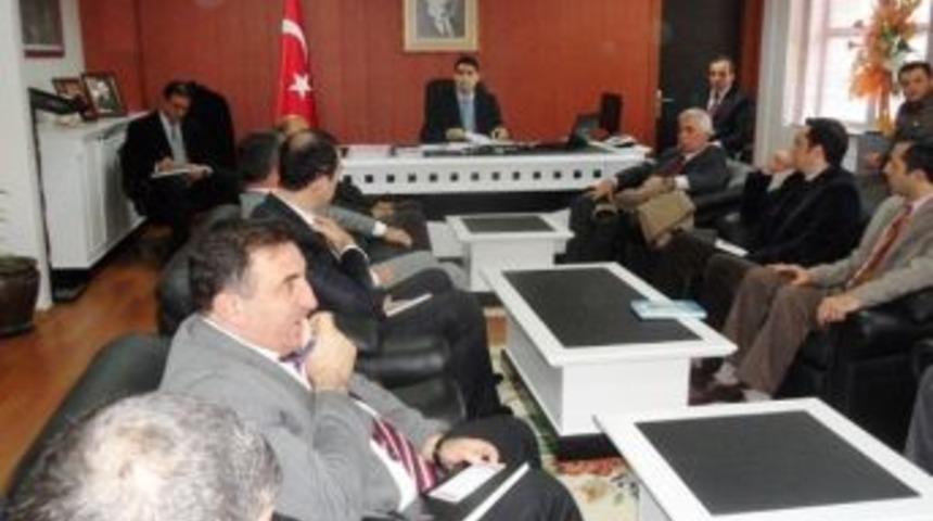 Pat Patlar Sakarya&rsquo;nın Karap&uuml;r&ccedil;ek İl&ccedil;esi'nde De Yasaklandı