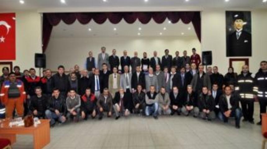 Tosya Belediyesi, Personeline İş Sağlığı Ve G&uuml;venliği Eğitimi Verildi