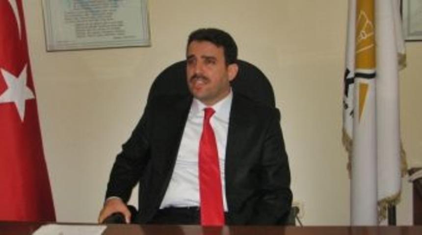 Ereğlide Başkanlık M.Fatih &Ccedil;akır'a verildi