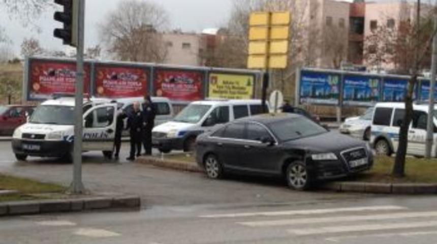 BBP Genel Başkanı Destici, Trafik Kazasında Yaralandı
