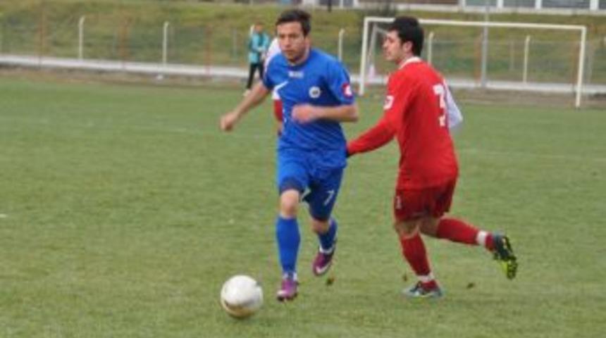 G&ouml;lbaşı Belediyespor İlk Yarıyı Mutlu Kapattı
