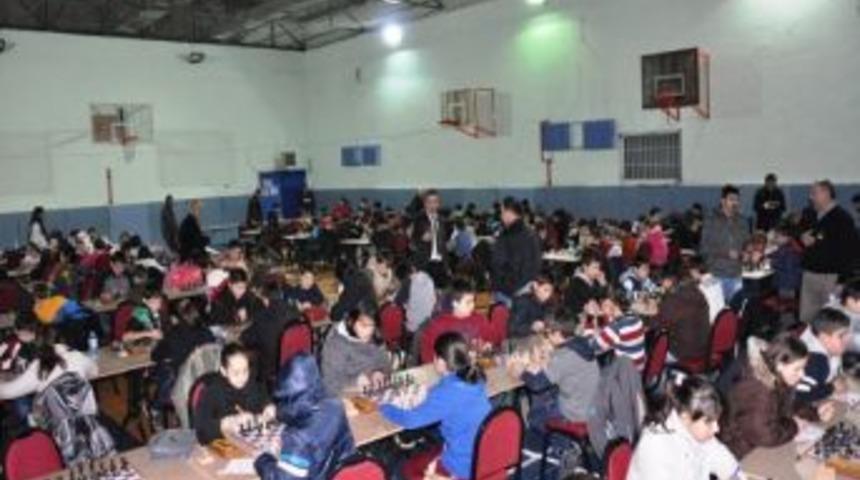 D&uuml;zce&rsquo;de 197 Sporcu &ldquo;şah-mat&rdquo; Dedi