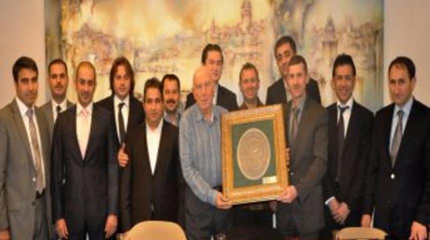 İshak Alaton'dan Işadamlarına 'sağlık Sekt&ouml;r&uuml;ne Yatırım Yapın' Tavsiyesi