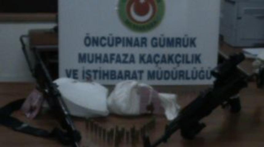 Silah Taşırken Yakalanan Suriyeli: Arkadaşıma &Ccedil;ay Ve Şeker G&ouml;t&uuml;r&uuml;yordum