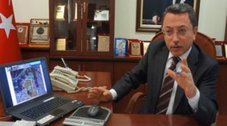 Başkan &Ouml;zt&uuml;rk: T&uuml;rkiye'nin En B&uuml;y&uuml;k Kentsel D&ouml;n&uuml;ş&uuml;m &Ccedil;alışmasını Y&uuml;r&uuml;t&uuml;yoruz
