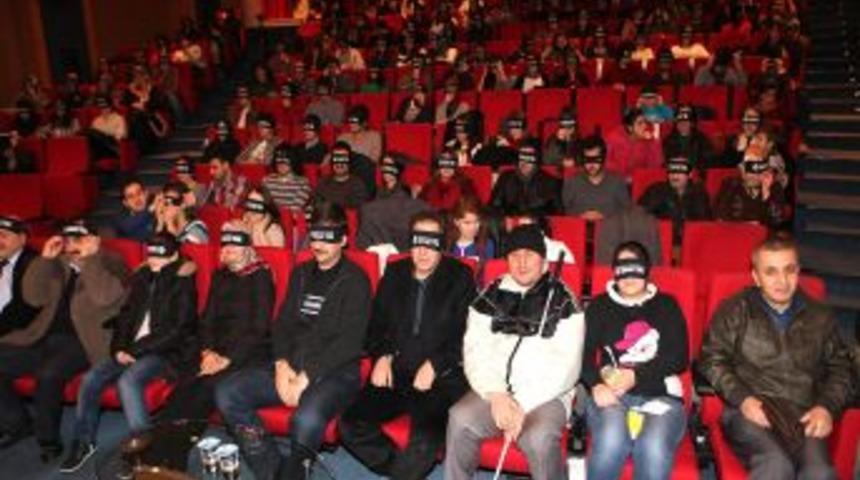 G&ouml;rme Engelliler Film Izledi