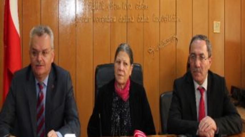 Simit Parasıyla Okul Yaptıracak