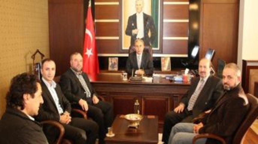 Suriye Halkı İle Dayanışma Platformu Vali&rsquo;yi Ziyaret Etti