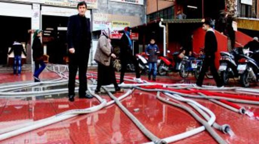 Kocavezir Esnafı: İş Merkezindeki Vehamet S&uuml;r&uuml;yor