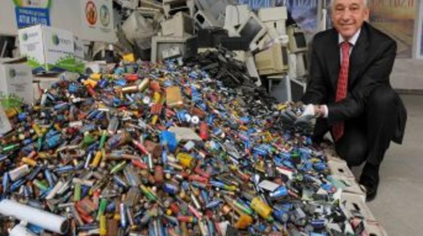 DO&Ccedil;EV 1 Milyon 560 Bin Atık Pil Topladı