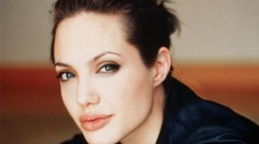 2012&rsquo;nin magazin g&uuml;ndemi