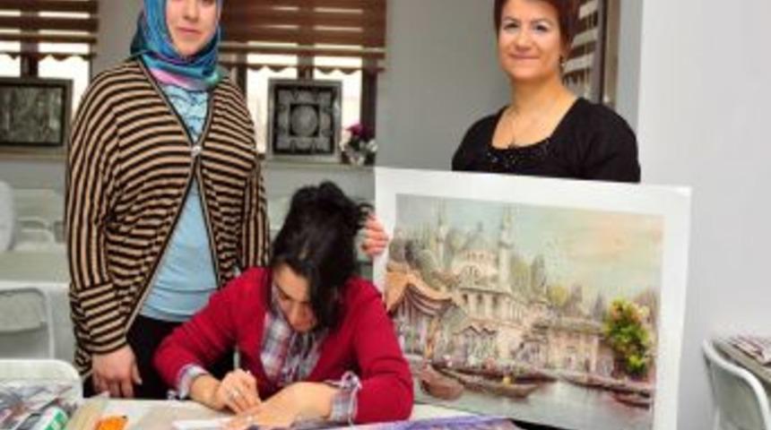 Mamaklılar, Meslek Edindirme Kursları Ile Meslek Sahibi Oluyor