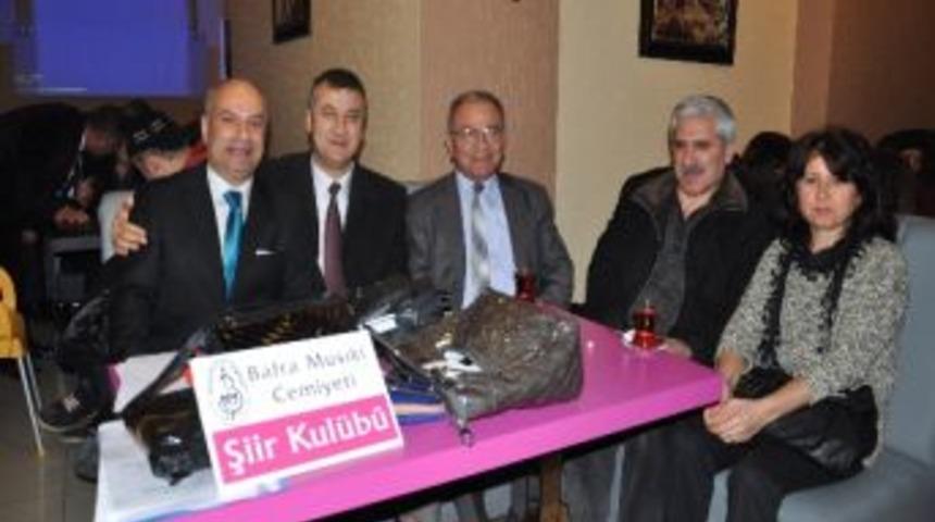 Şiir Dinletisi İlgi G&ouml;rd&uuml;