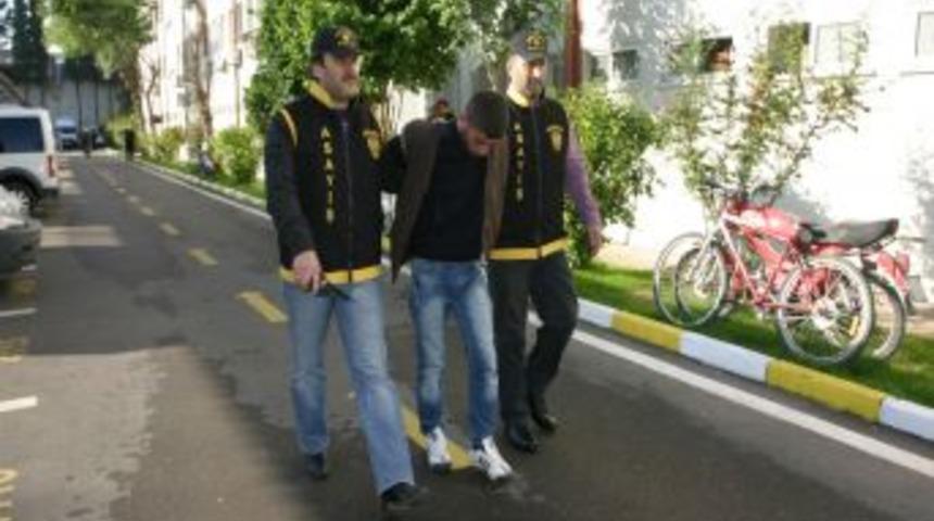 Hırsızlık Iddiasıyla Yakalanan 79 Ş&uuml;pheliden 12'si Tutuklandı!