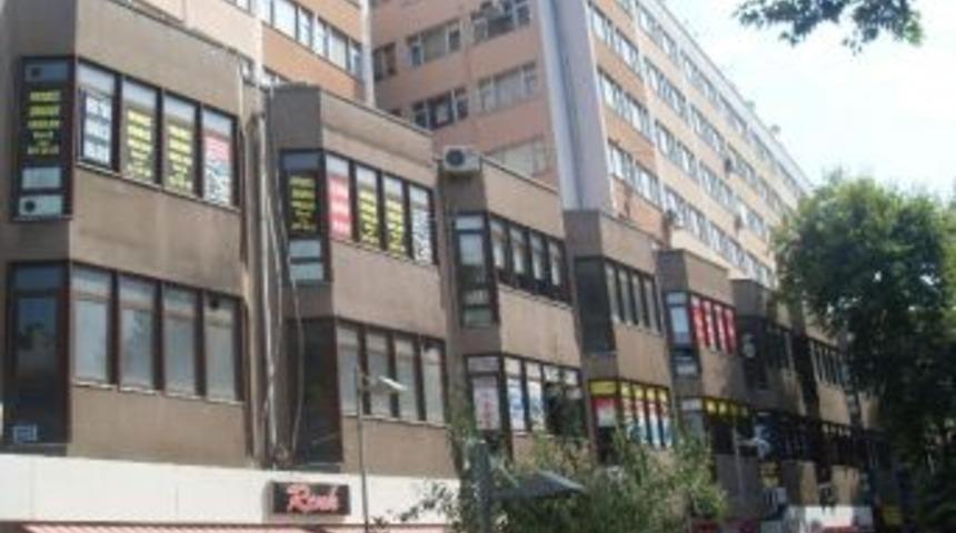 İzmit Belediyesi&rsquo;nde İhale G&uuml;n&uuml;