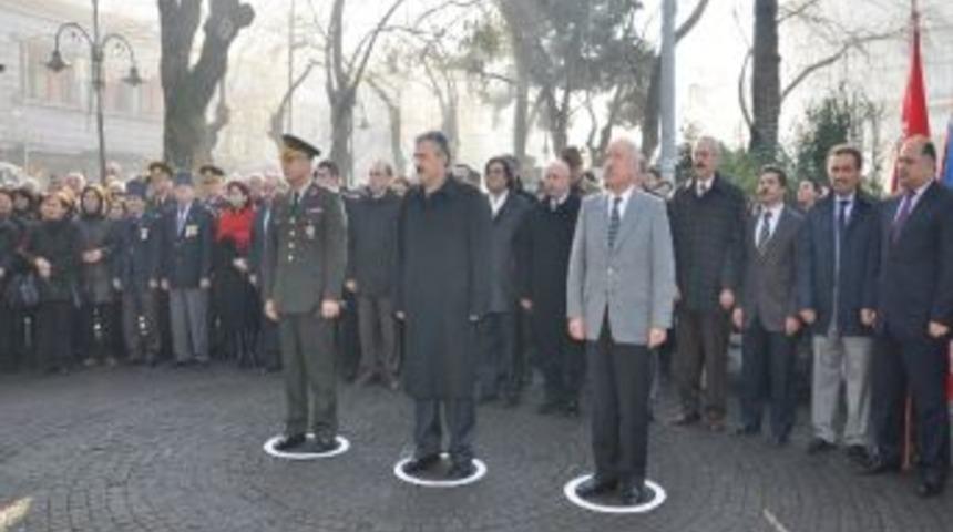 İkinci Cumhurbaşkanı İsmet İn&ouml;n&uuml; 39. &Ouml;l&uuml;m Yıld&ouml;n&uuml;m&uuml;nde Anıldı